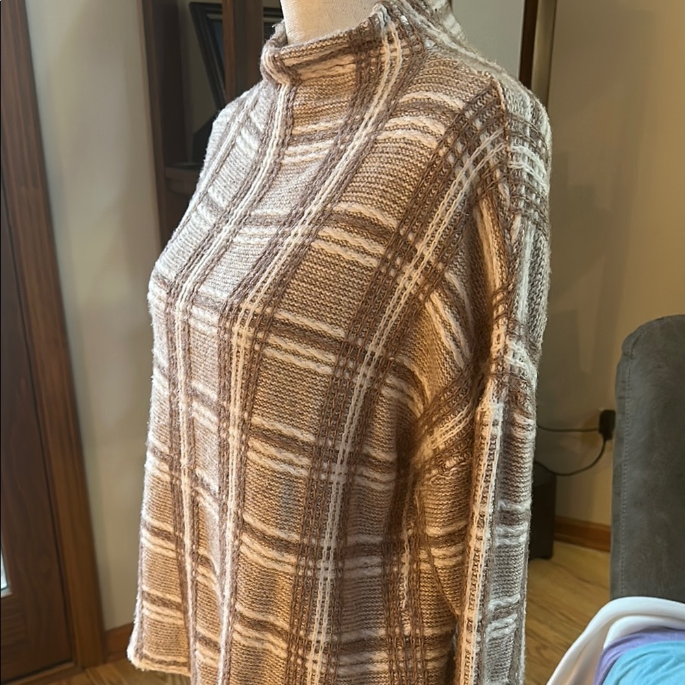 Plaid Knit Sweater in Brown and Cream - Picture 3 of 5
